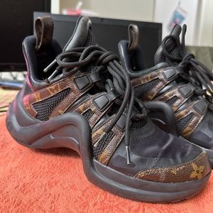Bicolor Arclight Sneakers Size 36